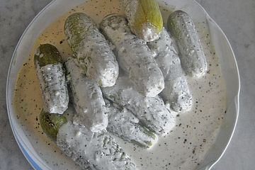 Zucchini in Ziegenjoghurt