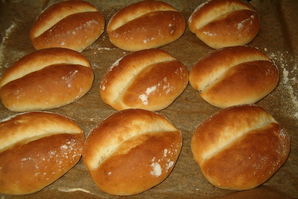 Buttermilchbrötchen