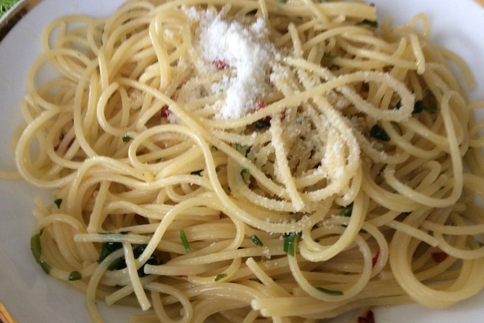 Spaghettini aglio, olio e peperoncino