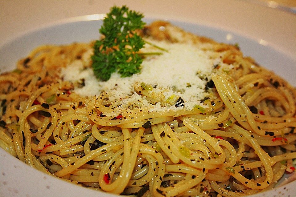 Spaghettini aglio, olio e peperoncino