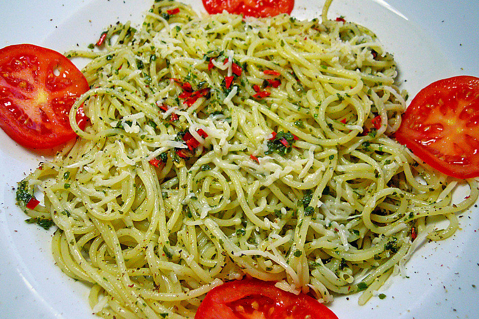 Spaghettini aglio, olio e peperoncino