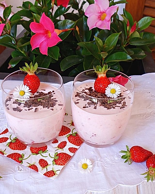 Erdbeer - Schokoladen - Dessert
