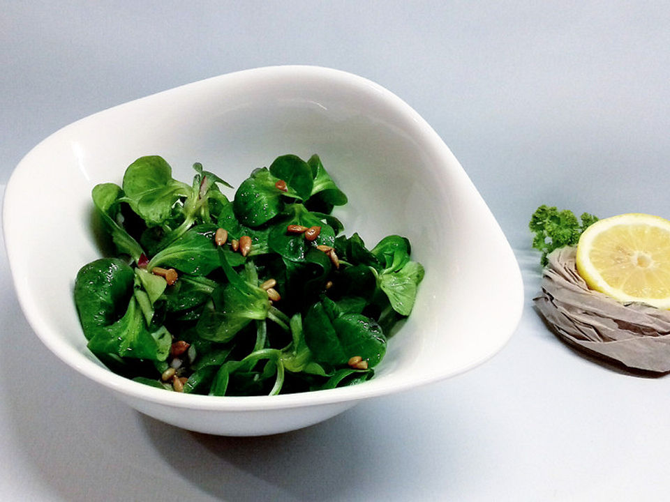 Feldsalat mit Sonnenblumenkernen von walli_37| Chefkoch