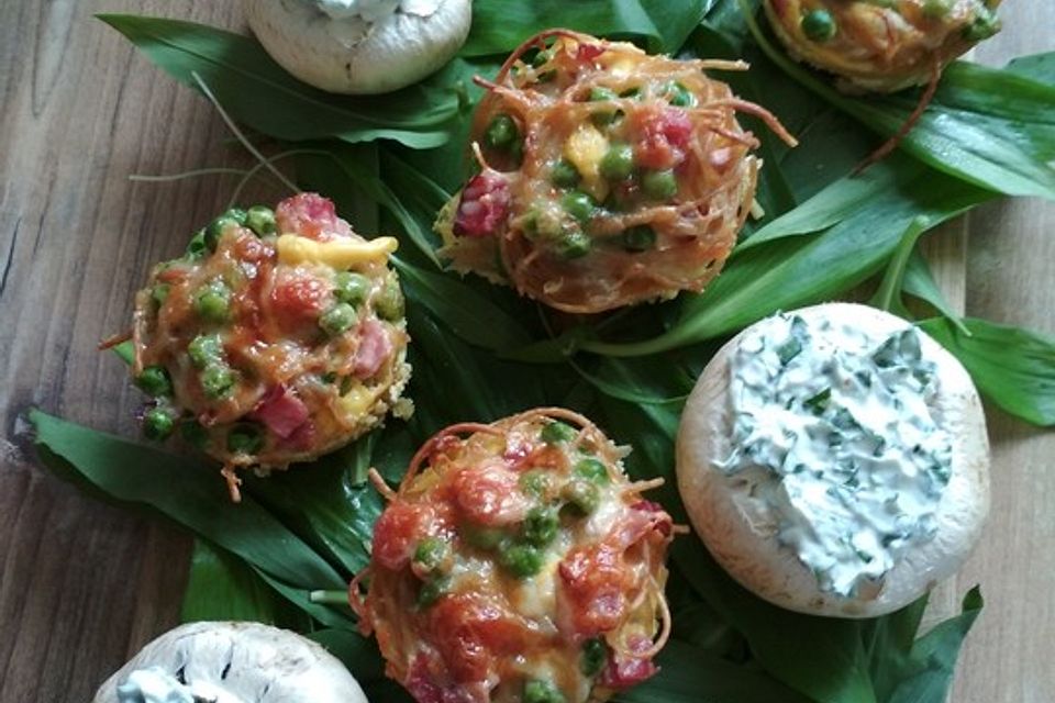 Spaghetti - Muffins mit Kräuterquark