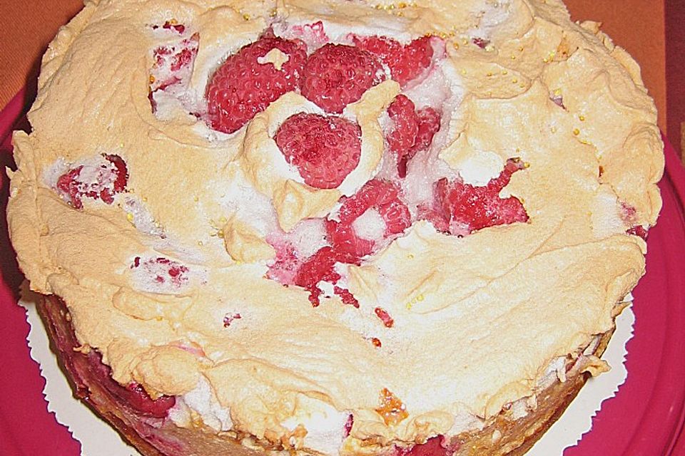 Brombeer - Baiser - Kuchen