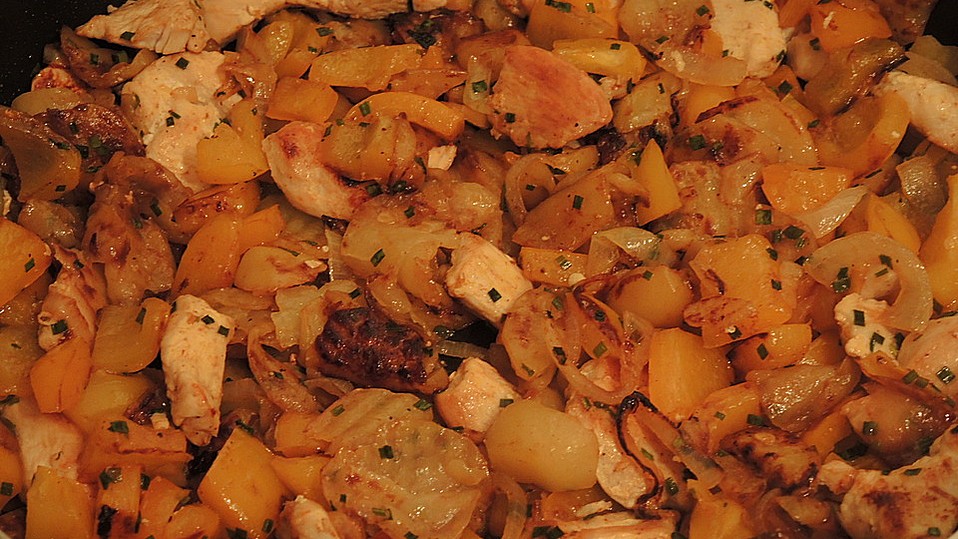 Leckere Kartoffel-Hähnchen-Pfanne