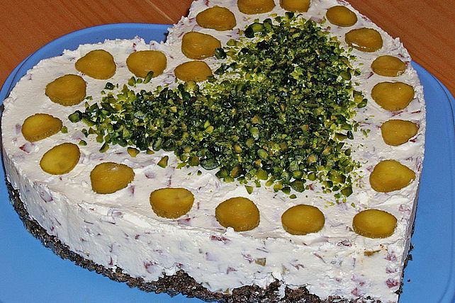 Frischkäsetorte mit Salami und Gurken von chrislibaer| Chefkoch