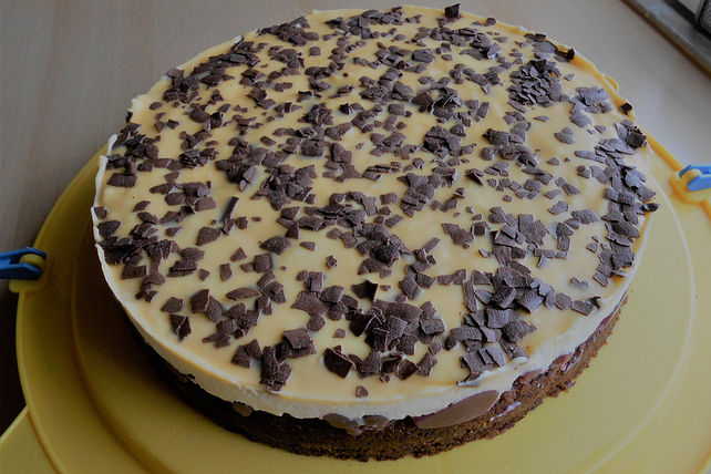 Eierlikör - Kirsch - Torte von honeybear89| Chefkoch Eierlikör - Kirsch - Torte von honeybear89| Chefkoch