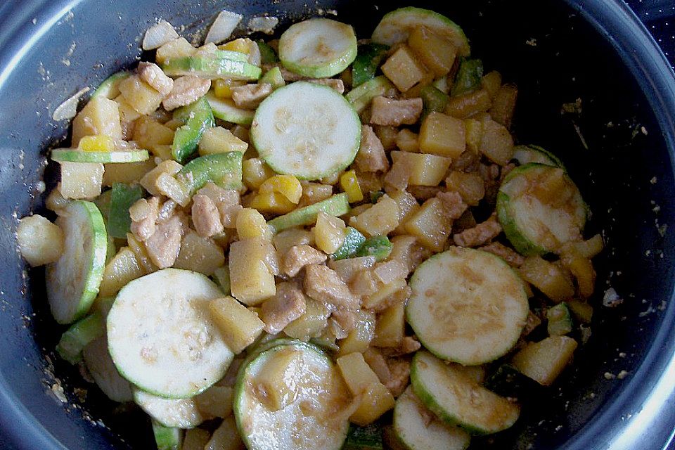 Schnitzelpfanne mit Gemüse