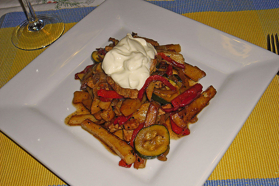 Schnitzelpfanne mit Gemüse