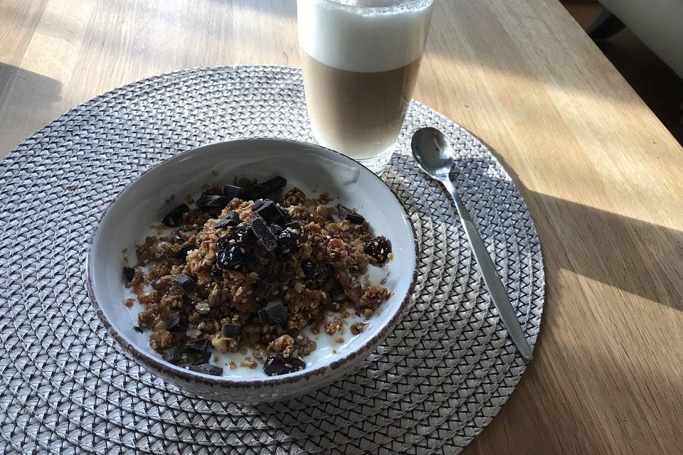 Granola Müsli selbstgebacken