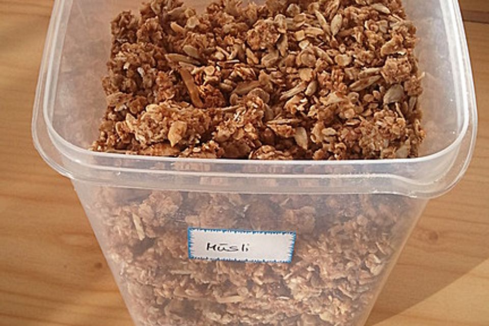 Granola Müsli selbstgebacken