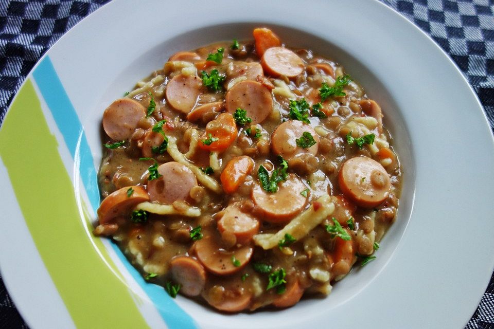 Linsen mit Spätzle und Saiten