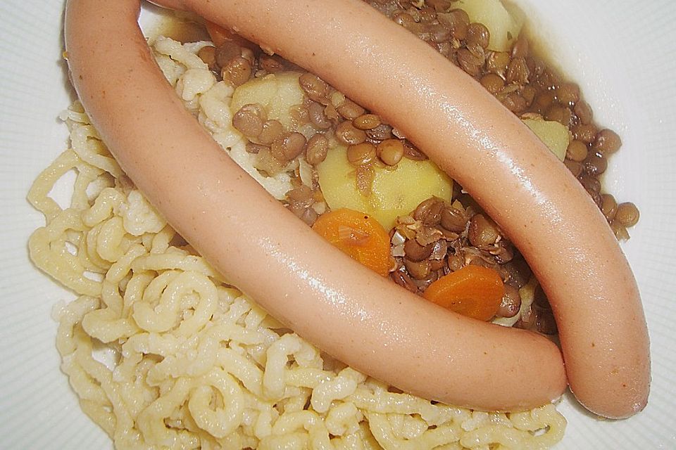 Linsen mit Spätzle und Saiten