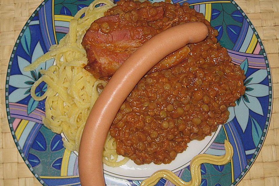 Linsen mit Spätzle und Saiten