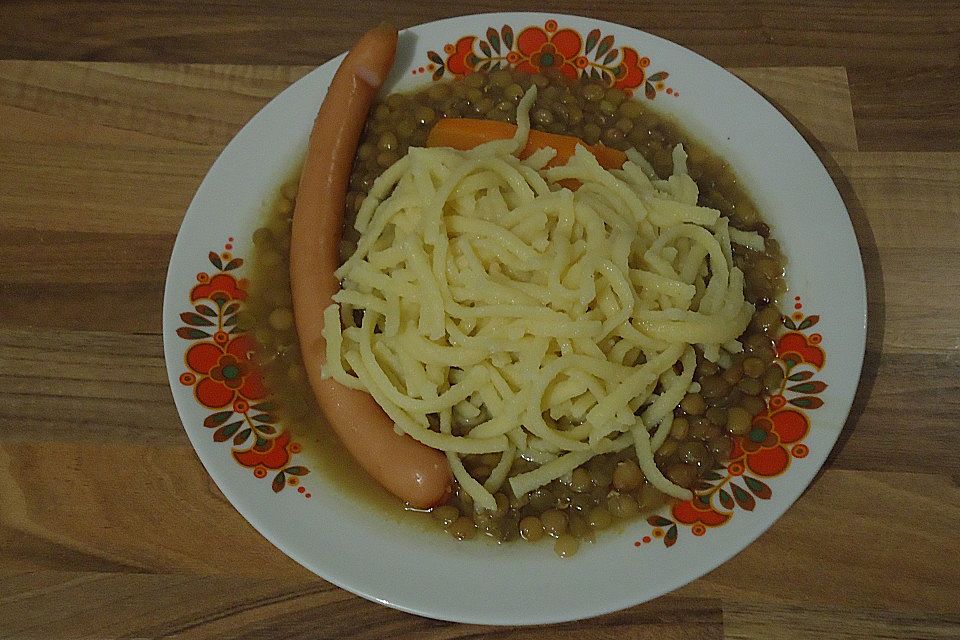 Linsen mit Spätzle und Saiten