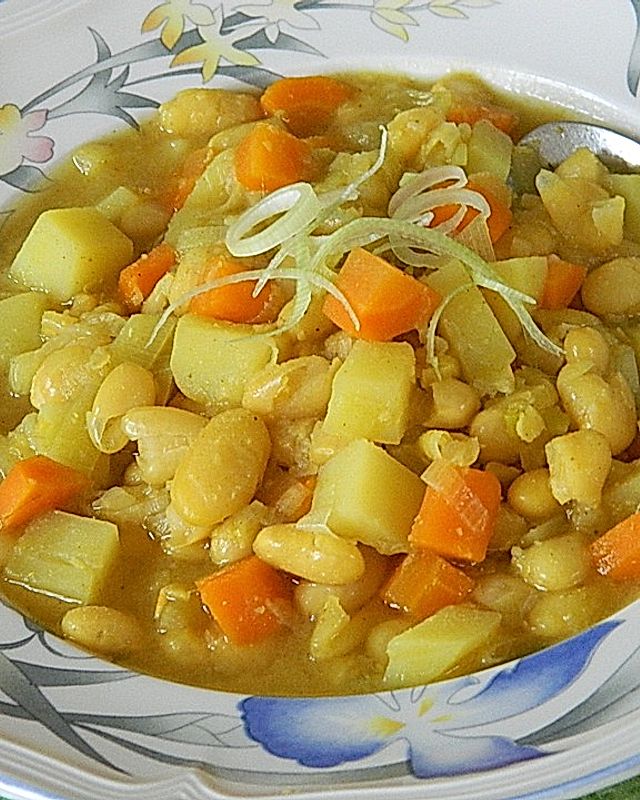 Deftiger Curry - Bohnen - Topf