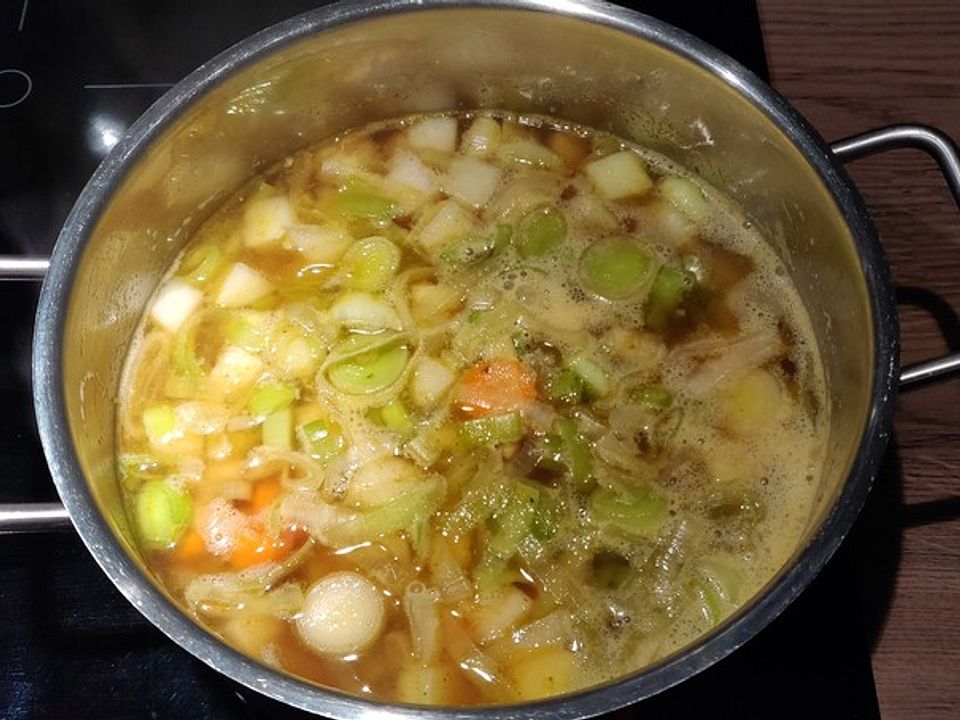 Gemüseeintopf mit Würstchen von magdalena123| Chefkoch