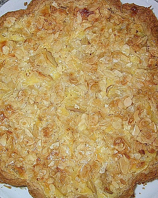 Apfelkuchen mit Mandelplättchen