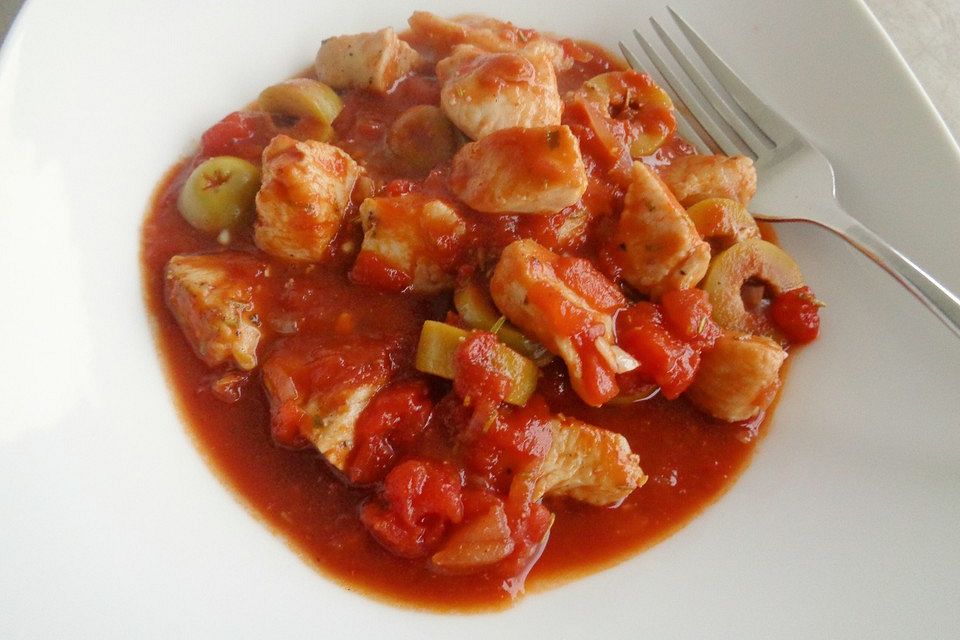 Tomatensauce mit Rosmarin - Hühnerfilets