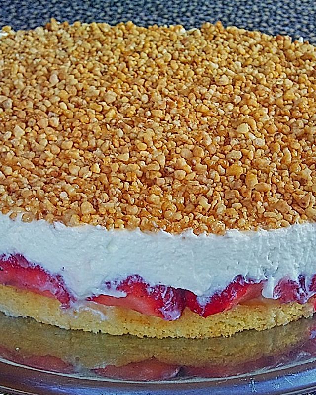 Erdbeer - Krokant - Torte