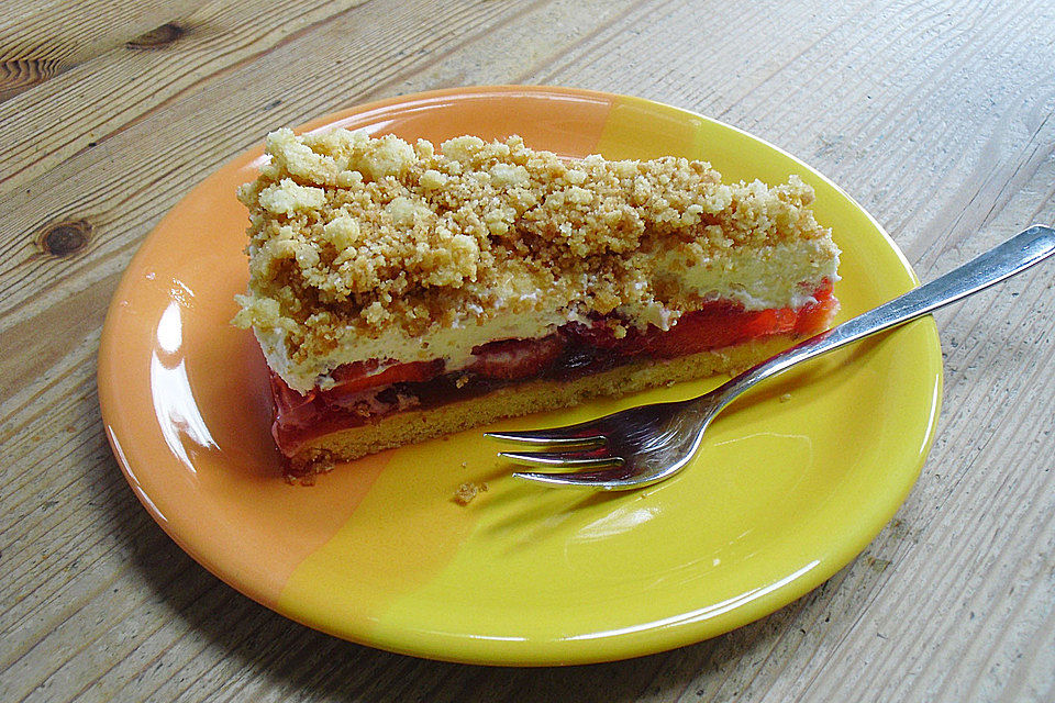 Erdbeer - Krokant - Torte