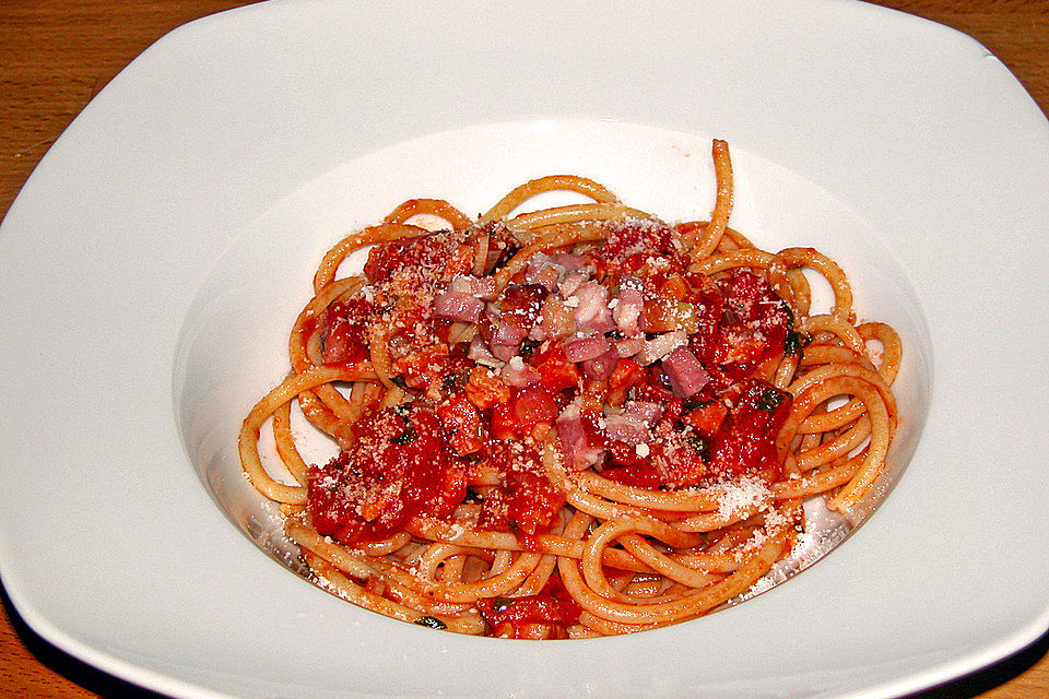 Bucatini Amatriciana