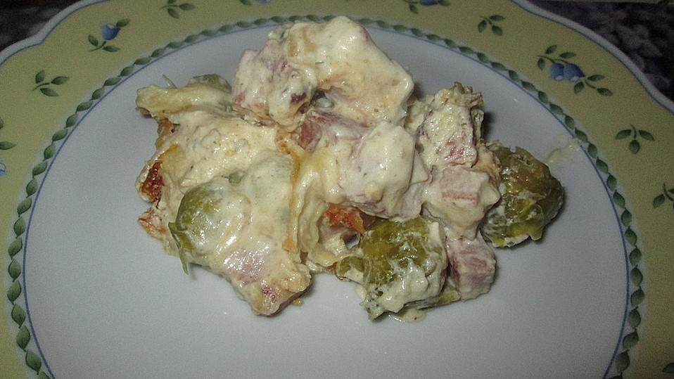 Rosenkohlauflauf mit Kasseler von Motorbiene