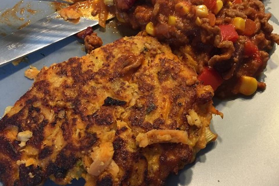 Süßkartoffel-Rösti mit Haselnüssen