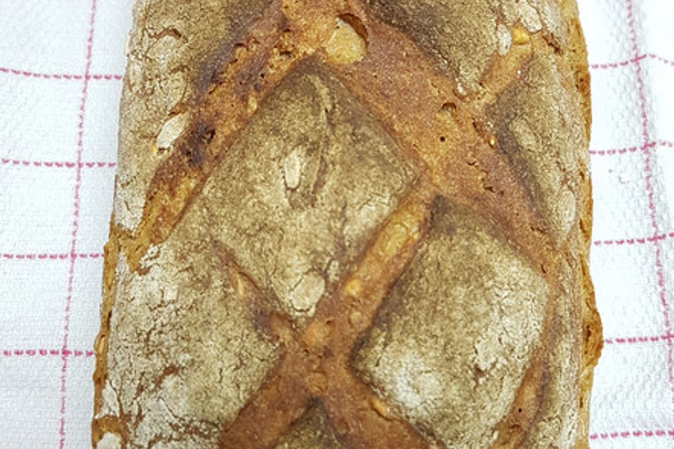 Roggenmischbrot aus Sauerteig