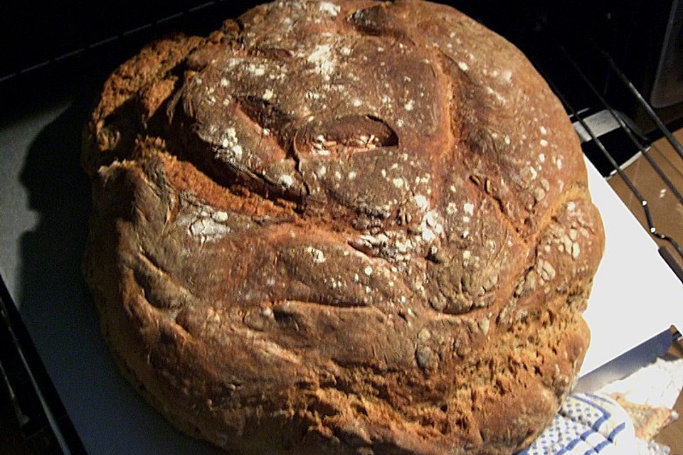 Roggenmischbrot aus Sauerteig