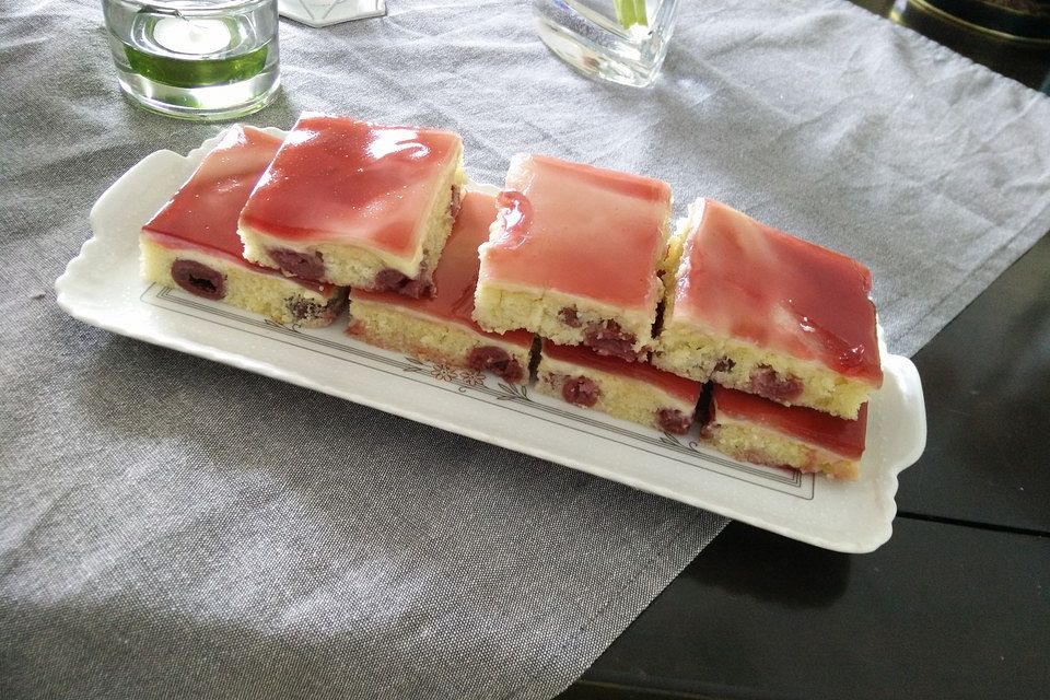 Roter Schneewittchen - Kuchen