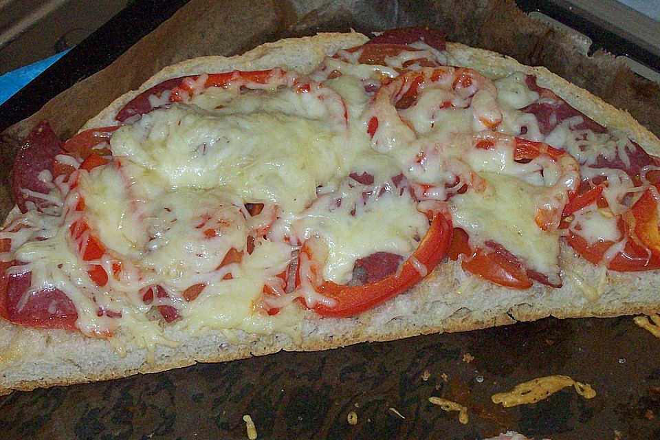 Schnelle Fladenbrotpizza