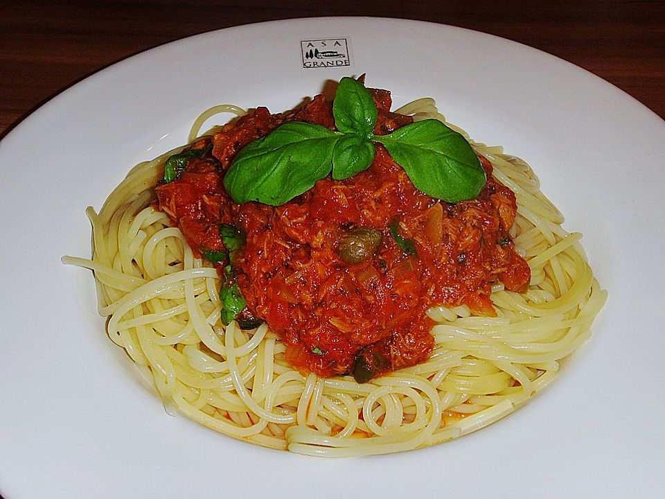Spaghetti mit Tomaten - Thunfisch - Sauce von simone2 | Chefkoch