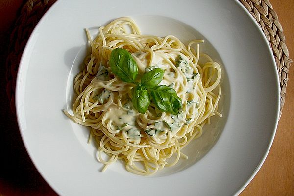 Spaghetti mit Zitronen - Sahne - Soße von Monika | Chefkoch