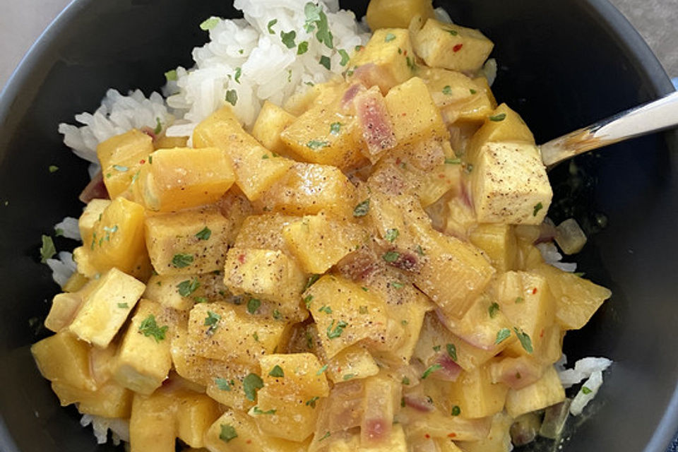 Tofu - Mango - Curry