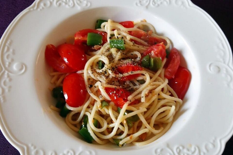 Scharfe Tomaten - Spaghetti