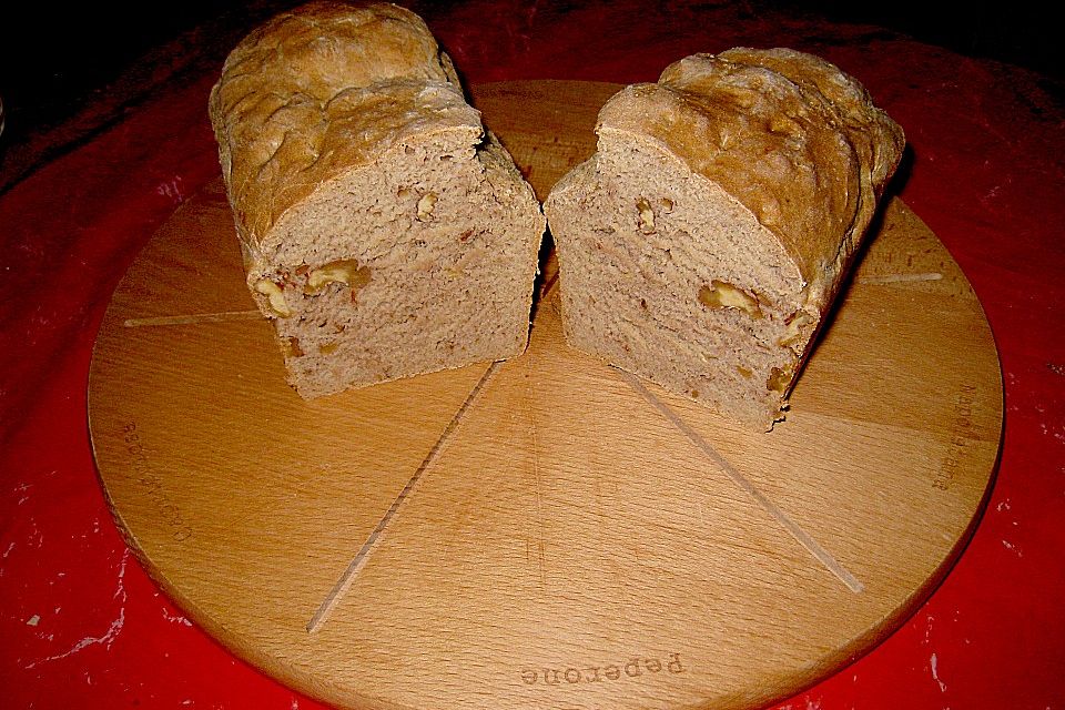 Einfaches Nussbrot