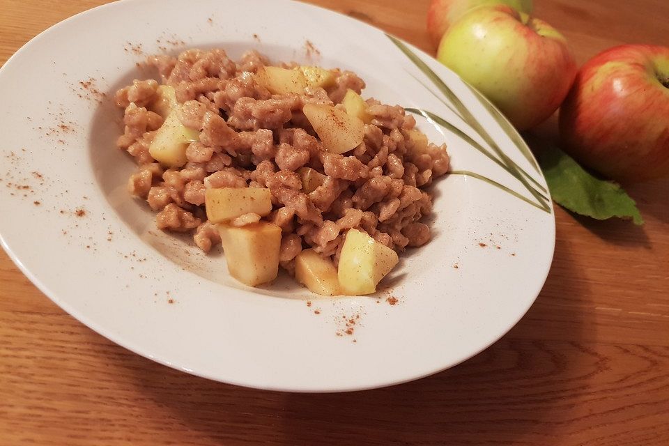 Apfelspätzle