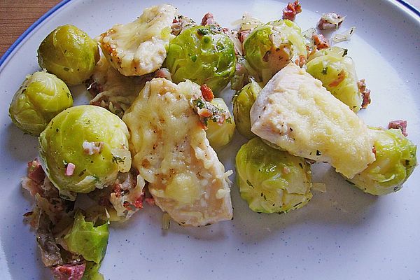Rosenkohl und Hähnchen mit Käsehaube von kuschel1972 | Chefkoch