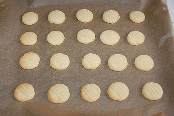 Feine Sandplatzchen Von Kigo Chefkoch 