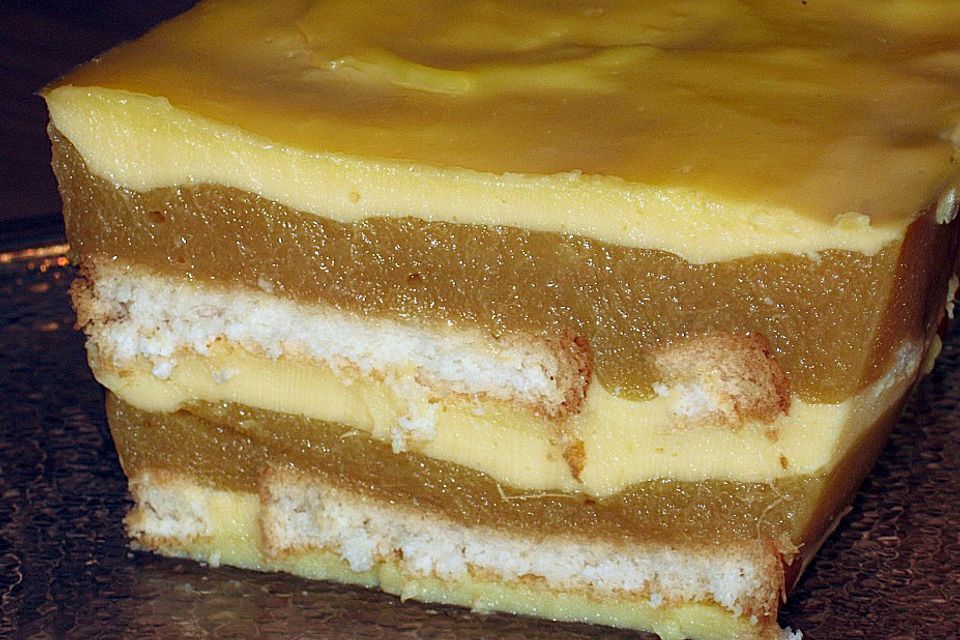 Rhabarber - Pudding Kuchen