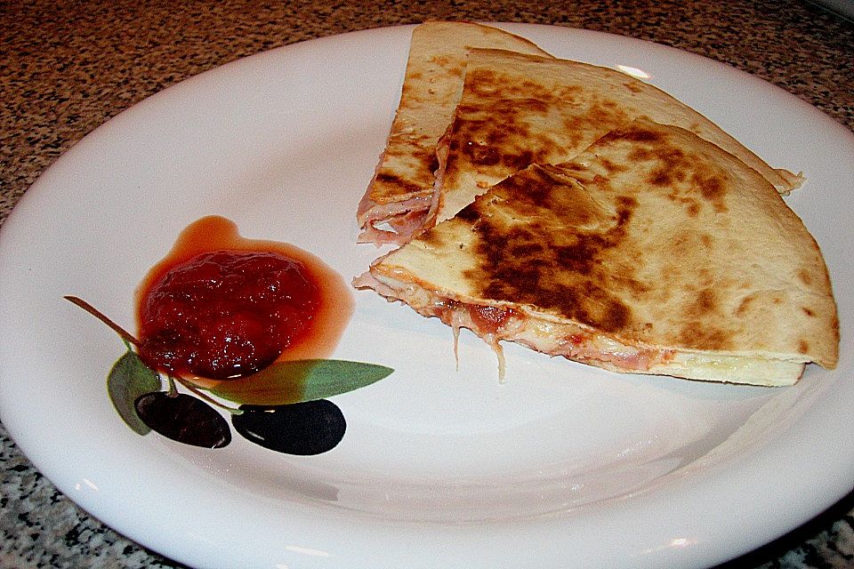 Käse Schinken Tortillas