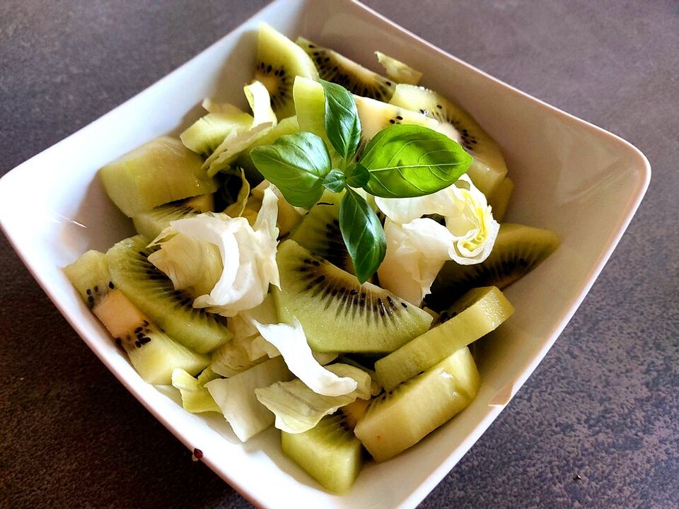 Grüner Salat mit Kiwi von igel-123| Chefkoch