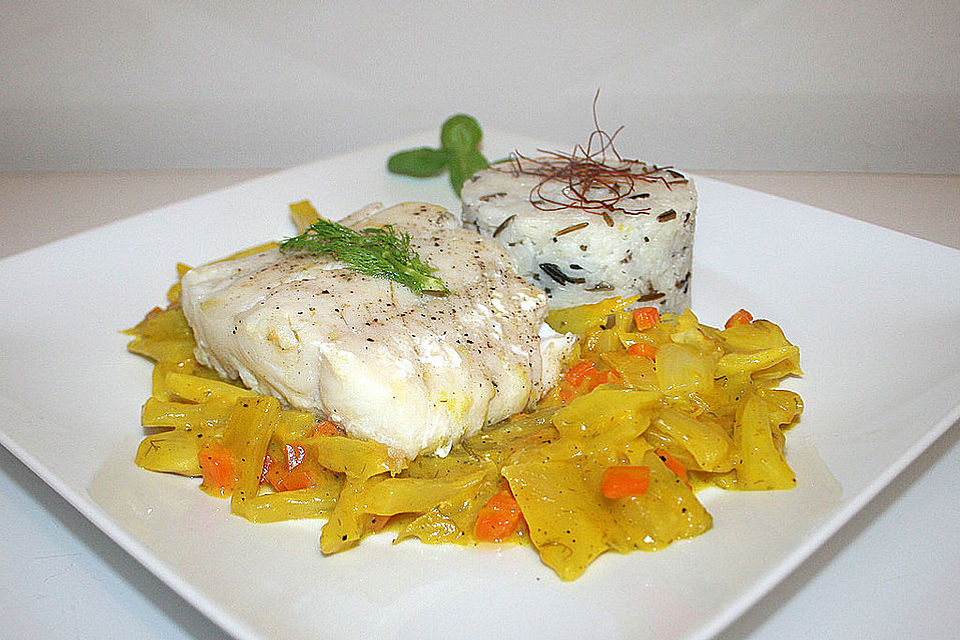 Fischfilets auf Fenchelgemüse à la Bouillabaisse