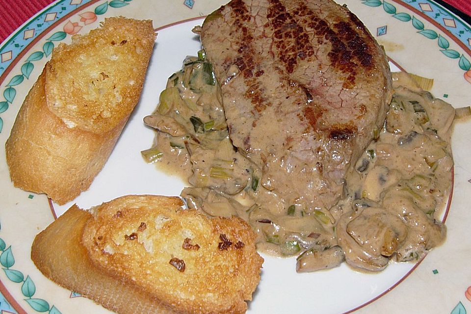 Tournedos in Madeira - Champignon - Sauce