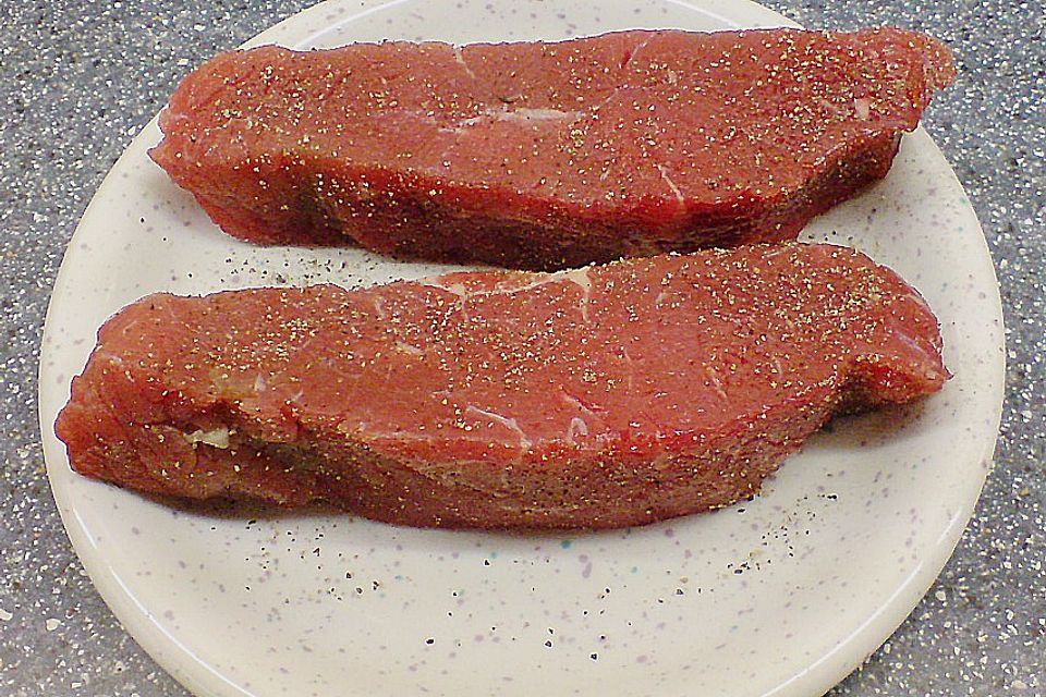 Tournedos in Madeira - Champignon - Sauce