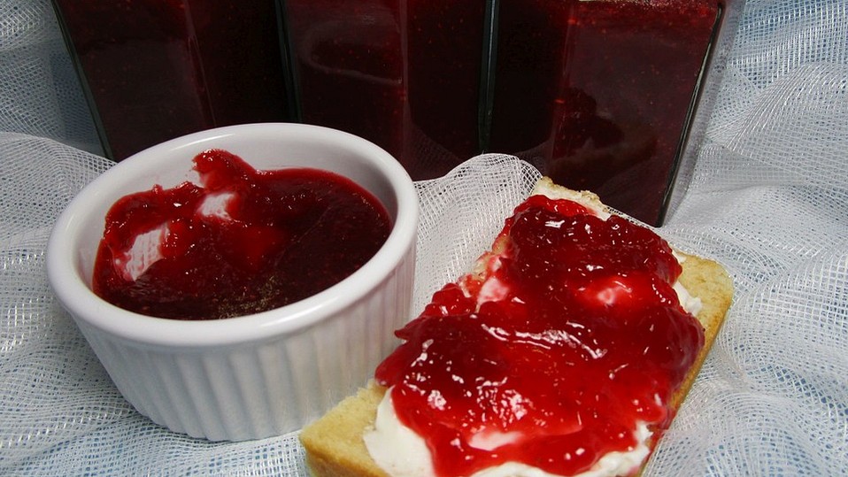 Erdbeer-Sekt-Marmelade von Mic