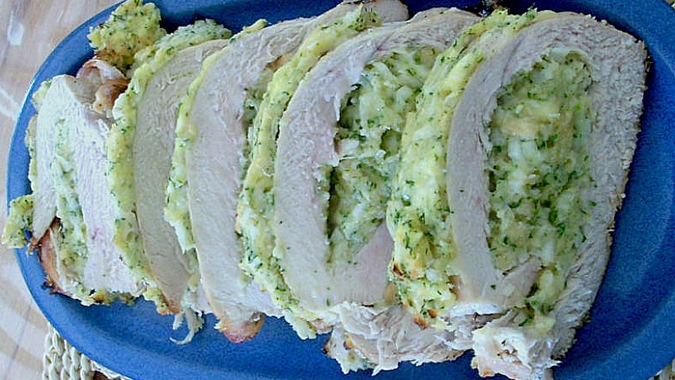 Gefüllter Putenbraten mit Kräuter-Kruste von nina2107