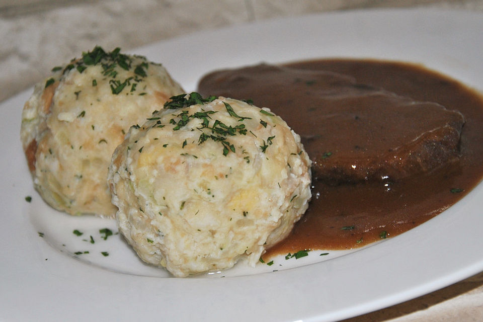 Semmelknödel